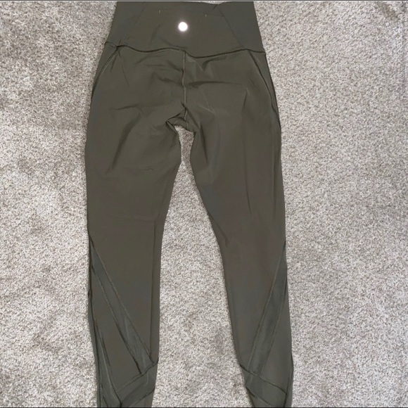 Lululemon wunder under - Picture 2 of 2